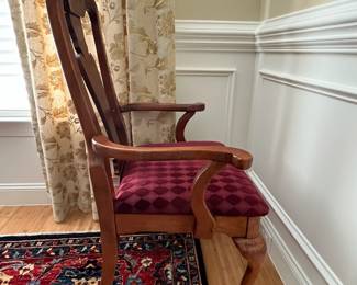 W70 - $350. American Drew Dining Room Table & Chairs. Table + 2 leafs. Table is 44" wide x 64" long. Each Leaf is 15" extra. 2 arm chairs and 4 regular chairs. Table does show some signs of use - see photos. Mostly on the edges of the leaves and table legs. 