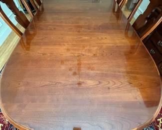 W70 - $350. American Drew Dining Room Table & Chairs. Table + 2 leafs. Table is 44" wide x 64" long. Each Leaf is 15" extra. 2 arm chairs and 4 regular chairs. Table does show some signs of use - see photos. Mostly on the edges of the leaves and table legs. 