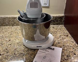 W2 - $50. Kenmore Stand Mixer. Model 238-69239. 