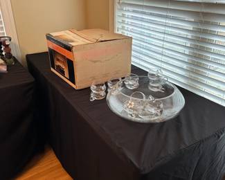 OVERVIEWS OF WHAT IS STILL AVAILABLE FOR SUNDAY. PLEASE COME TO SHOP ITEMS THAT ARE IN THE OVERVIEWS - WE ARE UNABLE TO PULL INDIVIDUAL ITEMS. 