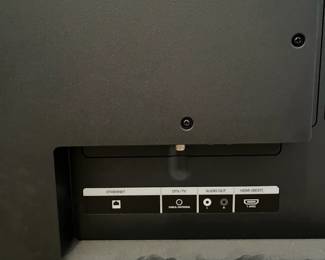 W74 - $20. 40" Vizio TV from 2013. 