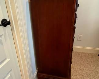 W21 - $175. American Drew Chest of Drawers. 5 drawers all slide easily. Solid Wood. Sturdy & Clean! Measures 36" wide x 19" deep x 46" tall. 