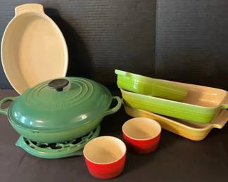 "Halifax North Prestige" in Evans, GA Starts Closing Thu 12/4 at 8p. Pickup is Sat 12/6 from 11-3p.  Please click here to view more photos, descriptions, and current bids:  https://ctbids.com/estate-sale/40708 