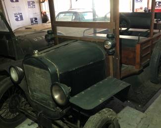 Ford Model T Pick Up Truck Buried in the barn. Rodent exposure. No key.This item is being sold from where it sits in Tennessee. As is, where is. Must be picked up on site in Tennessee, location is an hour north of Memphis. All transport & pick up is the responsibility of the buyer.