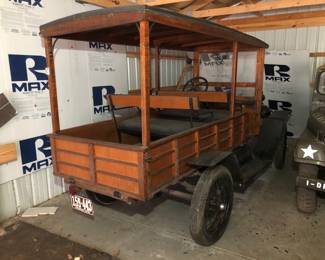 Ford Model T Pick Up Truck Buried in the barn. Rodent exposure. No key.This item is being sold from where it sits in Tennessee. As is, where is. Must be picked up on site in Tennessee, location is an hour north of Memphis. All transport & pick up is the responsibility of the buyer.