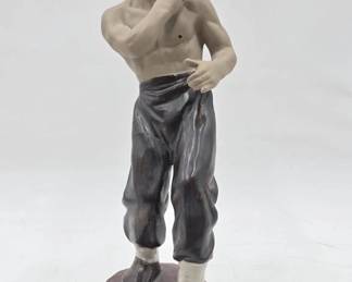 Bruce lee statue