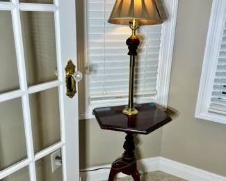 wooden table with lamp

