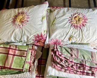 matching twin comforter sets