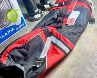 Ogio Straight Jacket golf bag

