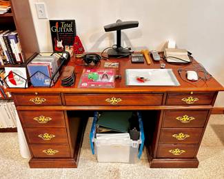 Thomasville desk