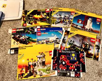 Vintage LEGO boxes (no bricks included, empty boxes only)
