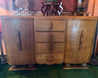 1930 British Golden Oak Sideboard / Credenza
