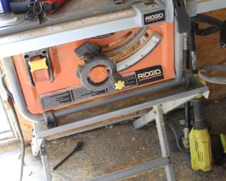 Rigid 10" portable table saw, with stand