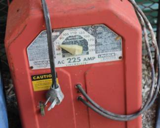 older Lincoln 225 amp welder
