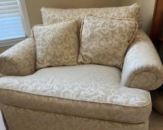Formal Living room comfy chair