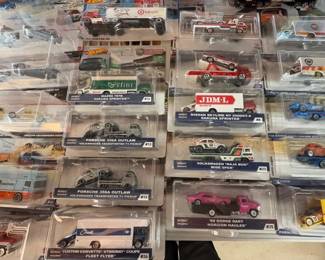 24 Hot Wheels Premium 