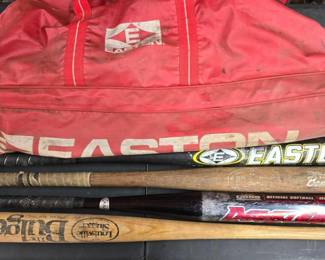 4 Softball Bats and Easton Bag
