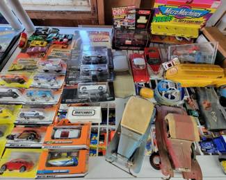 Hot Wheels, Matchbox, Johnny Lightning, Loose Cars