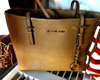 Michael Kors Hand Bags