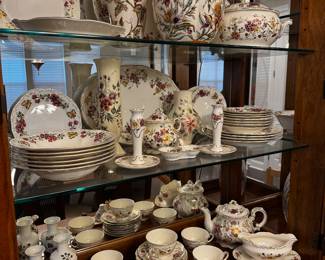 Lot purchase only. Client reserve set.