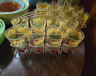 Vintage glasses and carriers