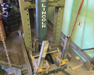 Lincoln Hydraulic press