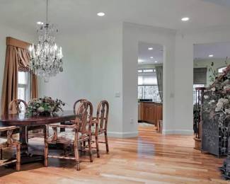 QUALITY DINING ROOM SETCRYSTAL CHANDELIERANTIQUES