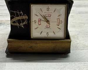 Vintage Remembrance Swiss Travel Alarm Clock Time Zone Map Germany Leather Case