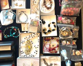 New and vintage jewelry most is sterling silver 925 and new with box or bags. At this sale some jewelry designer names include: James Avery, Brighton, Honors, T Jazelle, and  Ann King. 
