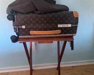 It's Real  - small rolling luggage