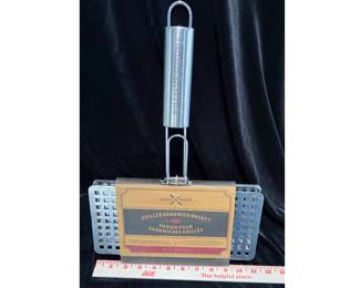 Sandwich grilling basket Williams Sonoma. New.  $10.00