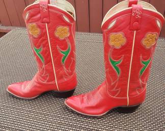 Chris and Pam Ralph Lauren 8.5 A Red Left side