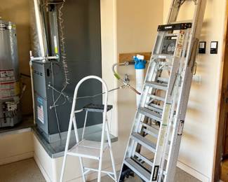 Ladders & stepstool