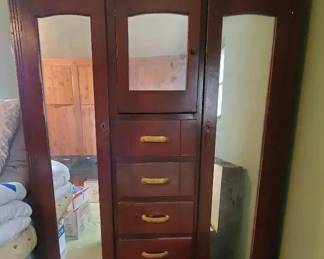 SA206VVintage Wood Chifforobe