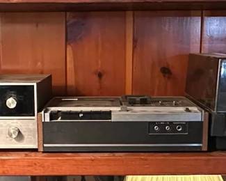 SA215Old School Stereo Equipment