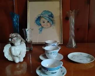 SA191Assorted Floral And Baby Decor