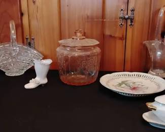 SA138Vintage Floral Decor 