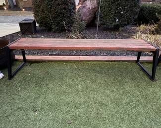 Nice long wooden bench 