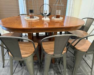 Table and 8 metal chairs