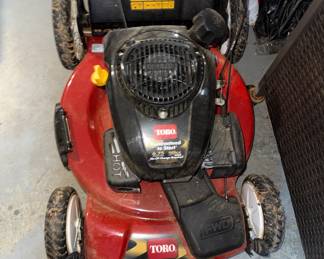 Toro 22” self propelled lawn mower