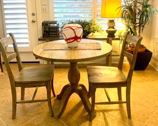 Drop leaf mini dining table