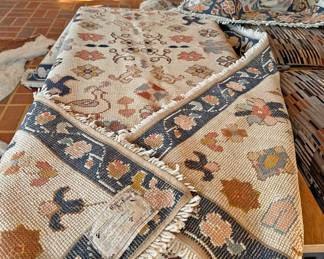 Portuguese Galeria Arraiolos Hand-knotted Wool Rugs in the Oushak Style