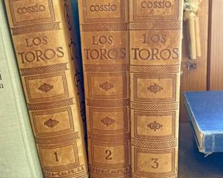 Los Toros:  Tratado Tecnico e Historico by Jose Maria de Cossio - Comprehensive encyclopedia on technical and  historical aspects of bullfighting.