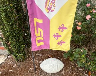 LSU yard art