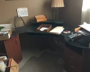 Large corner desk