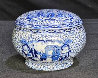 Vtg William Adams Porcelain Covered Trinket Box