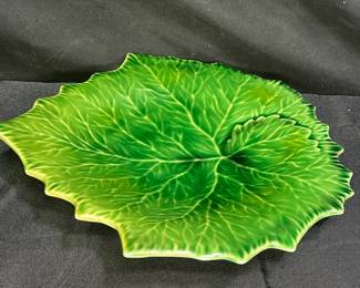 Green William Sonoma Cabbage Collection Plate