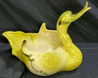 1950's Hull USA Large Imperial Swan Planter