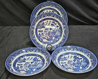 Churchill Blue Willow 4 Soup Bowls