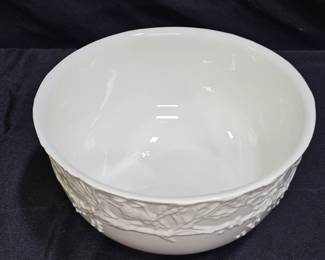 P Home Embossed White Oak/Acorn Punch Bowl